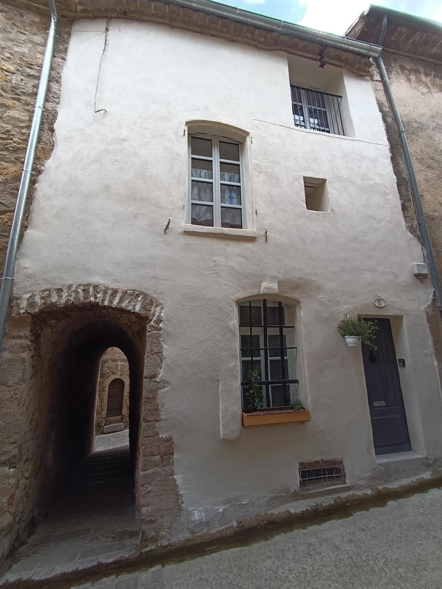 La Maison De La Traverse Saint-Guilhem-le-Desert Kamer foto